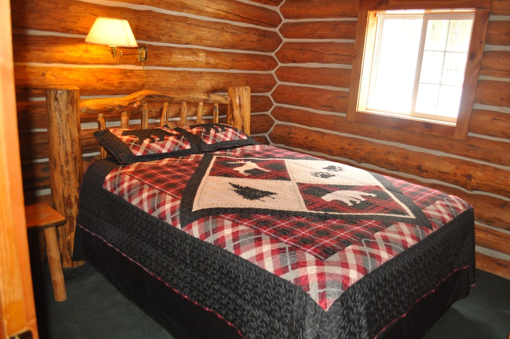 Family Cabin, Patio, Mountain View