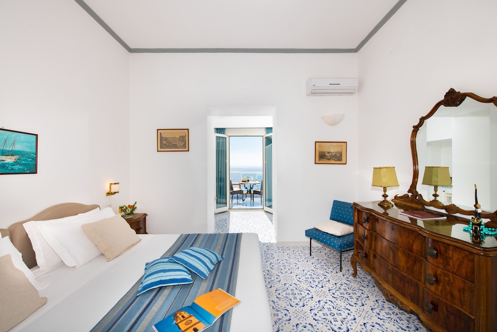Junior Suite, Terrace, Sea View photo 2