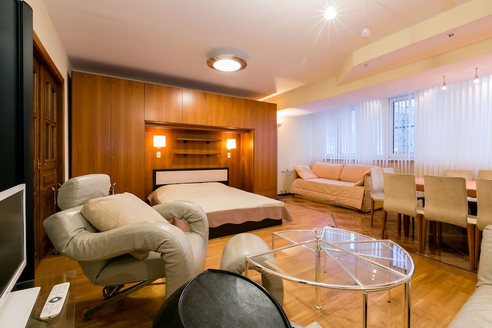 Superior Apartment