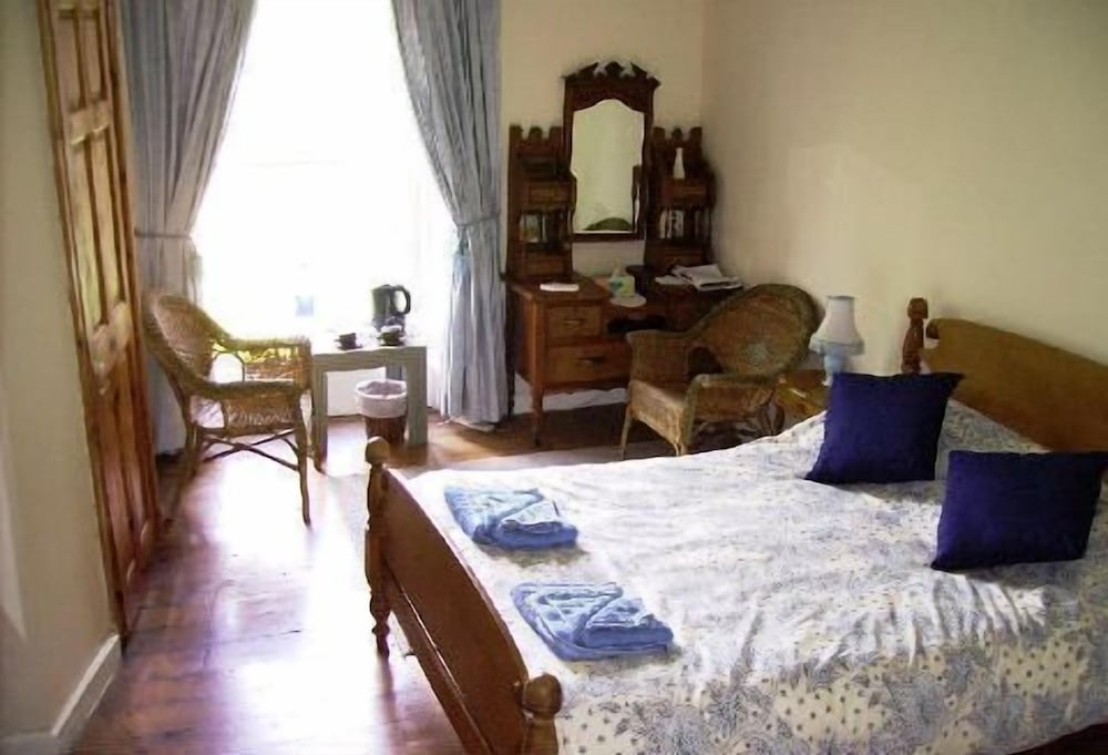 Double or Twin Room photo 2