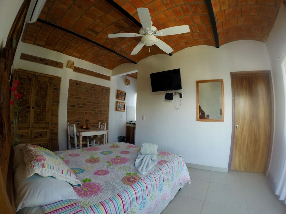 Premier Duplex, 1 Bedroom, Kitchenette