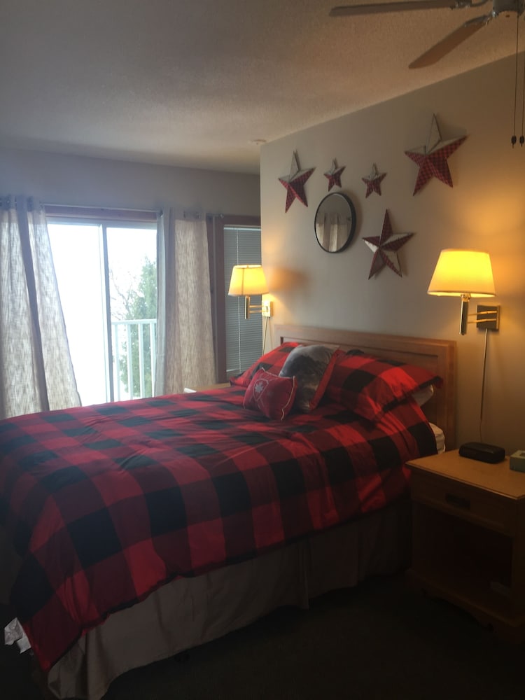 Standard Room, 1 Queen Bed with Sofa bed photo 1
