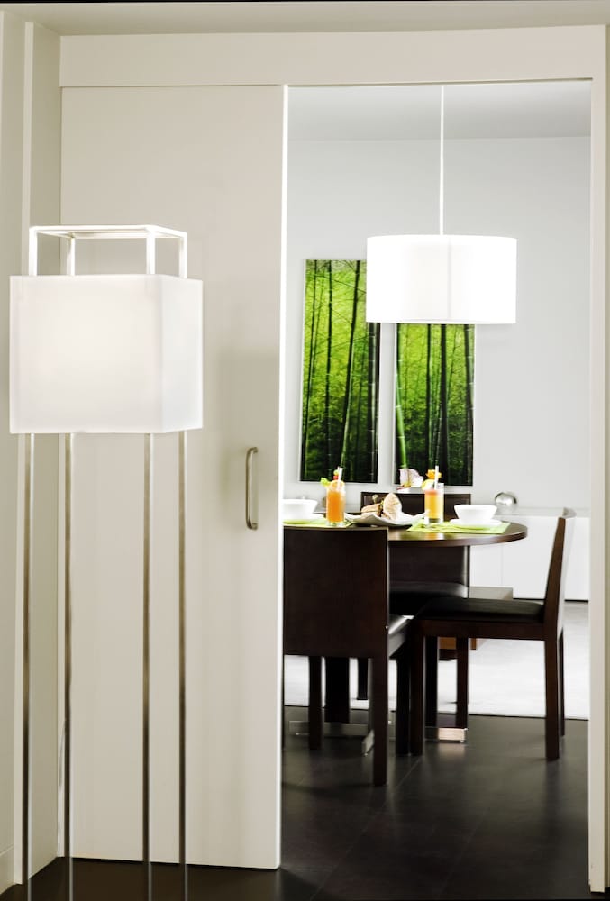 Suite, 1 Bedroom photo 3