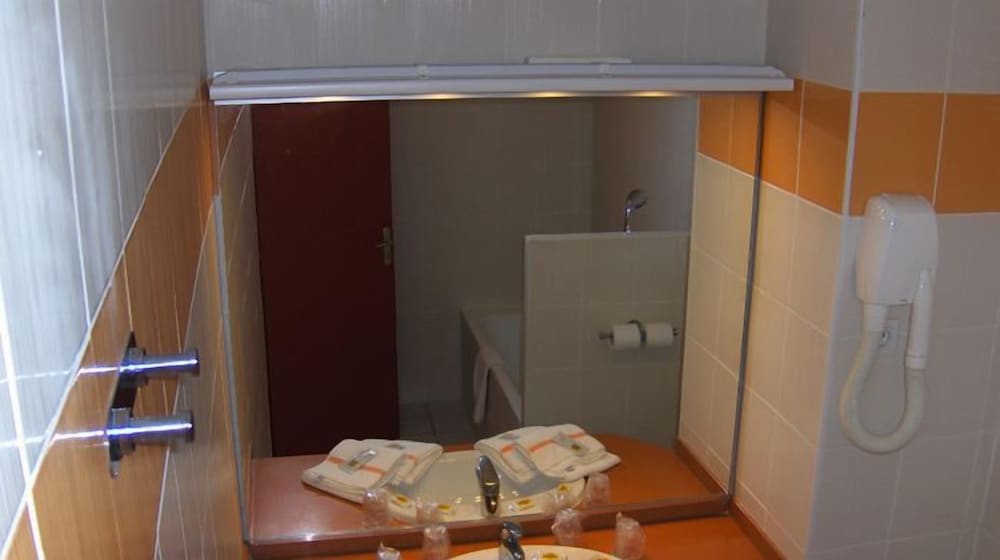 Triple Room - Photo 7
