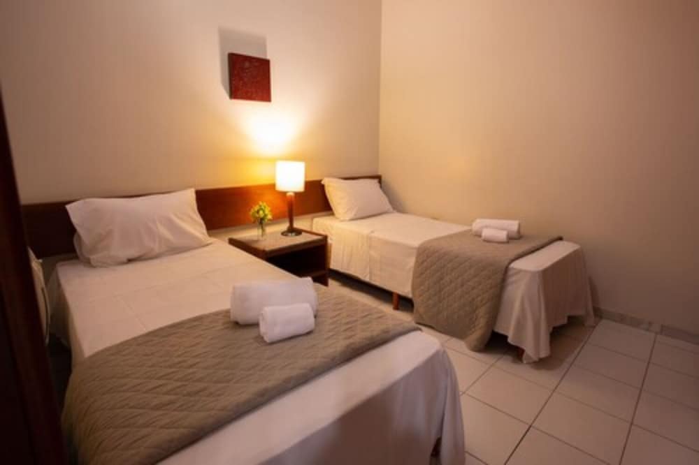 Twin Room - Photo 1