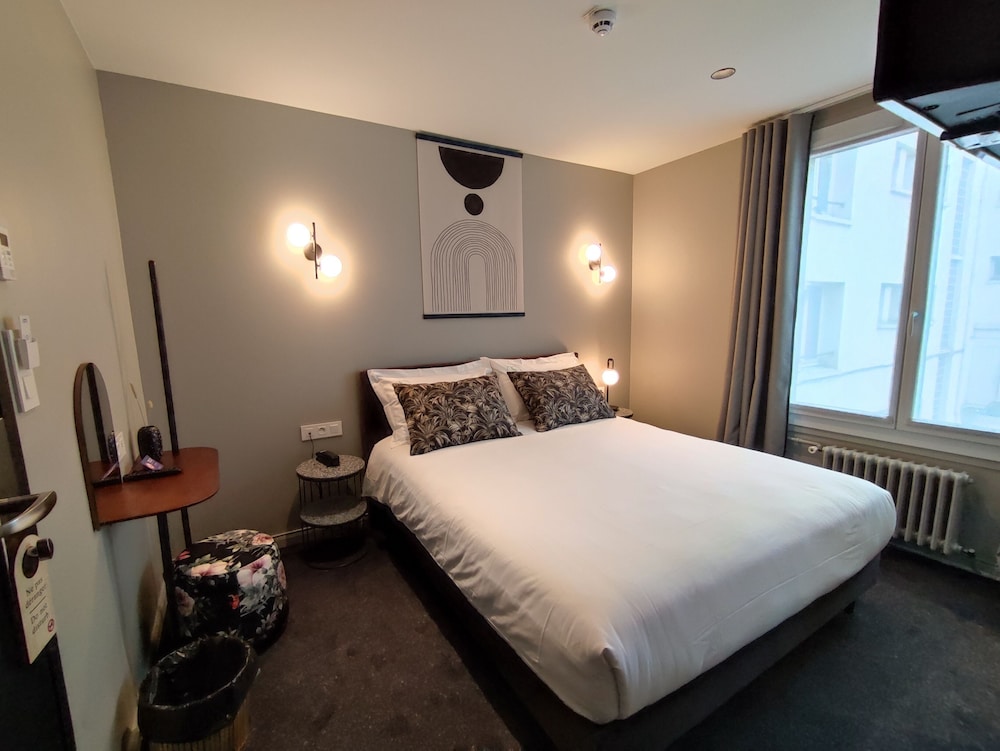 Standard Double Room - Photo 2