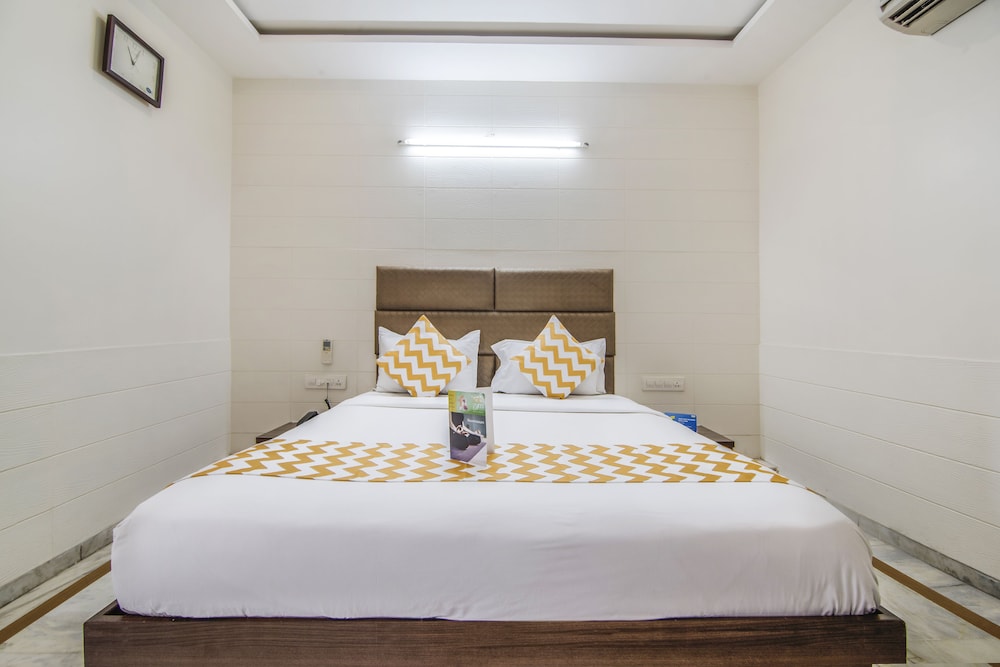 Deluxe Room, 1 Double Bed, Non Smoking photo 3