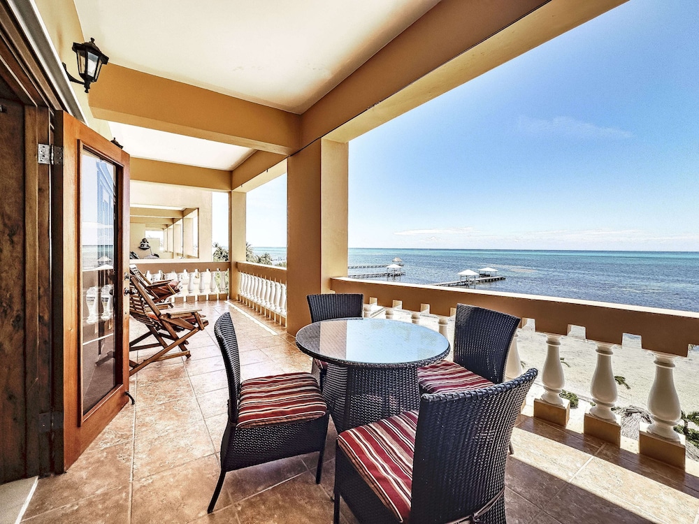Signature Suite, 3 Bedrooms, Ocean View, Oceanfront