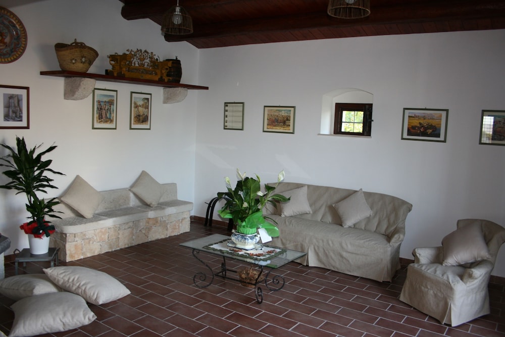 Exclusive Villa, 3 Bedrooms, Pool View photo 3
