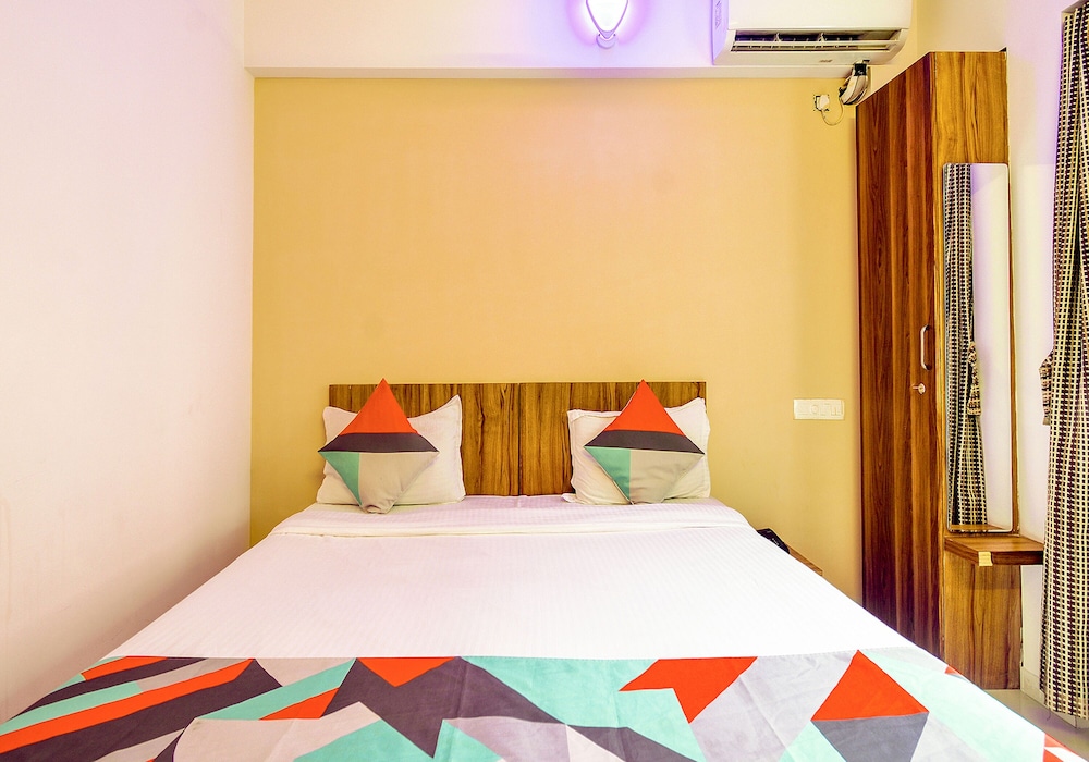 Deluxe Room - Photo 4
