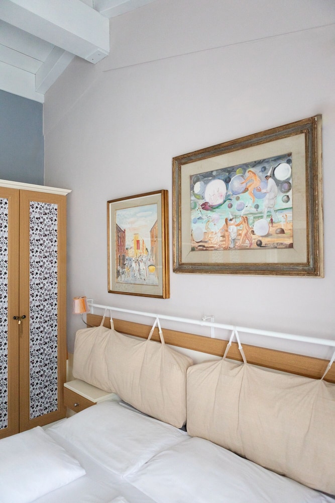 Superior Suite, 1 Bedroom, Terrace, Lake View - Photo 8