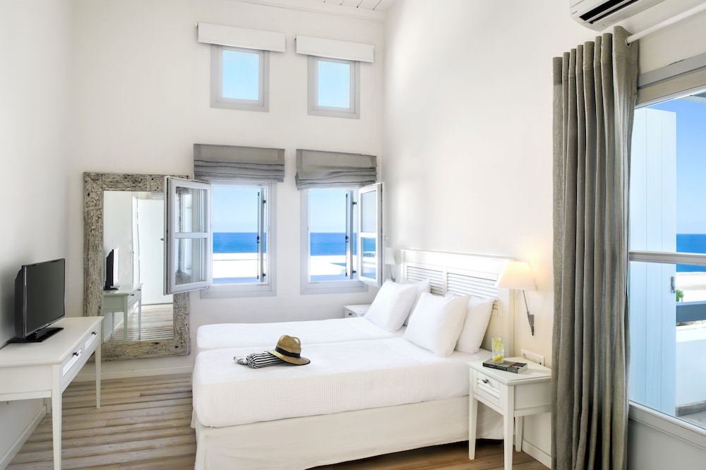 Family Room, Sea View photo 1