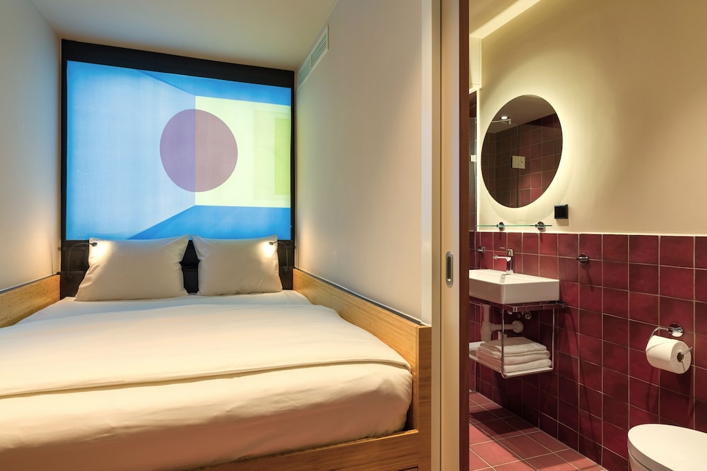 Standard Room photo 2