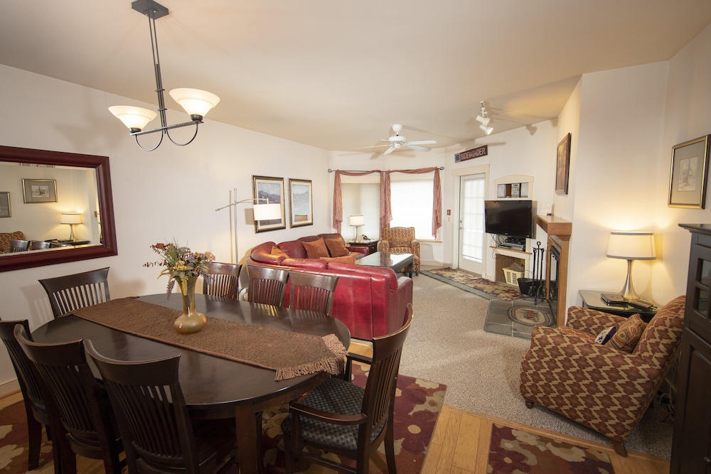 Solitude Village Two Bedroom Grand Suite photo 3