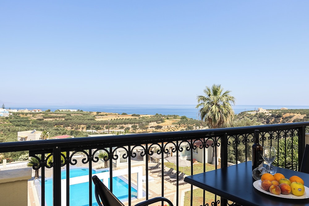Duplex, Sea View photo 1