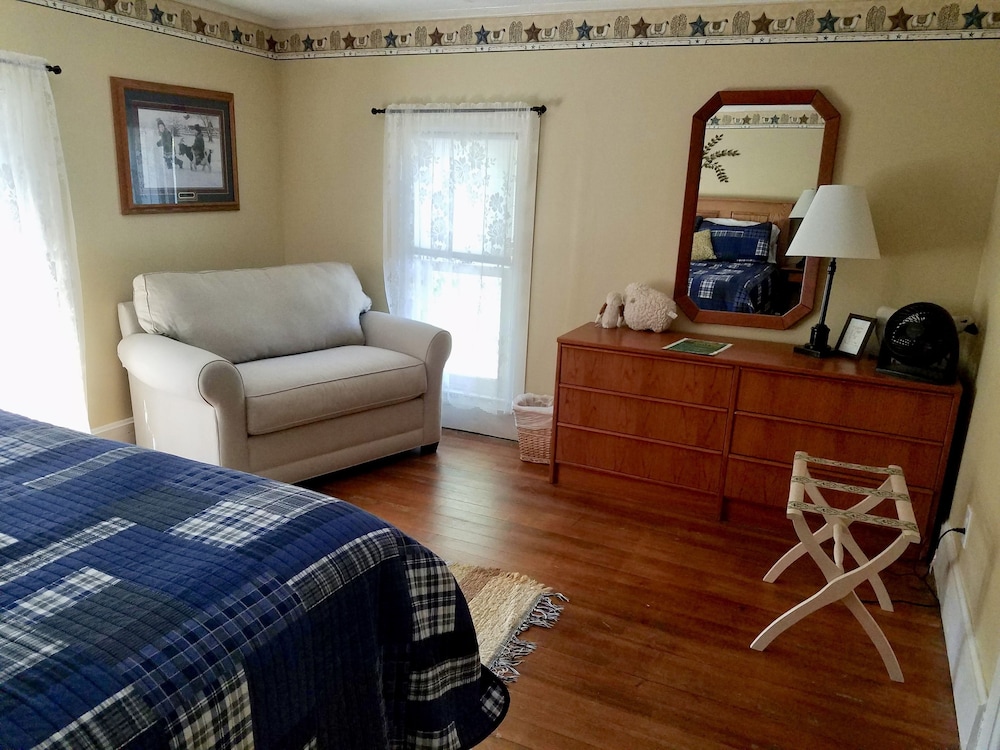 Comfort Room (Blue) photo 2
