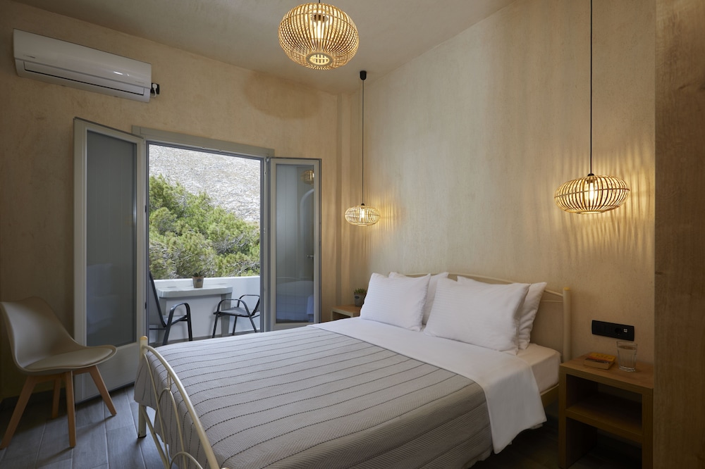 Superior Room, Garden View
