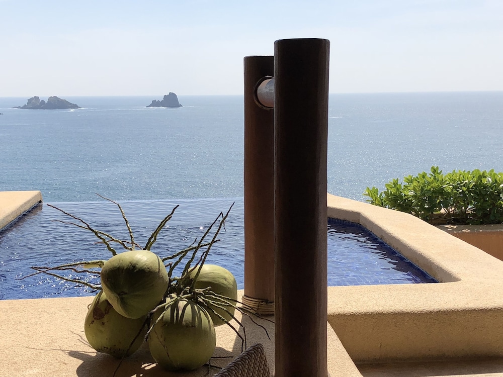 Cala de Mar Penthouse Master Suite - Photo 2