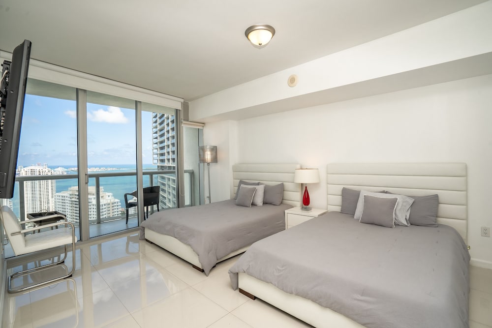 Condo, 1 Bedroom (1 Bathroom - 4201) photo 3