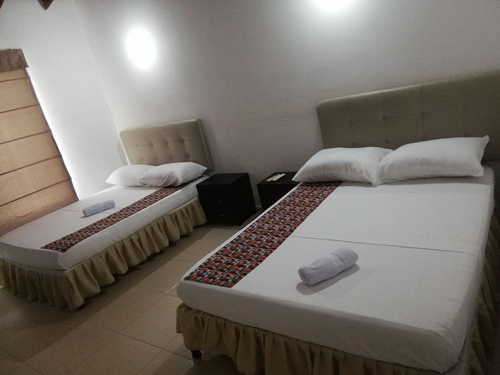 Quadruple Room, 2 Double Beds, Private Bathroom photo 1