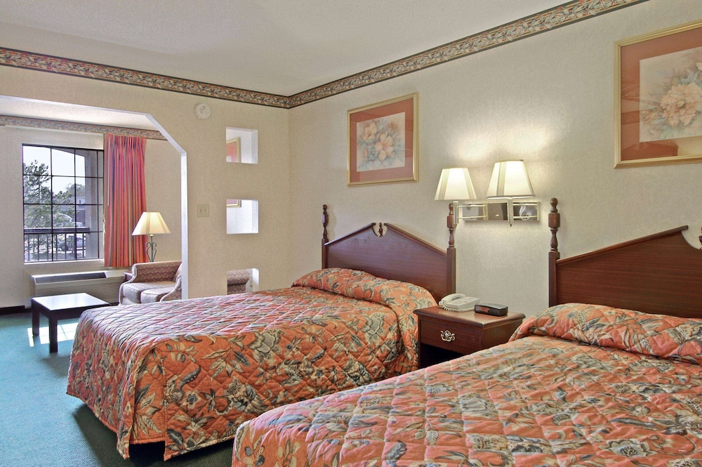 Studio Suite, 2 Double Beds, Non Smoking - Photo 1