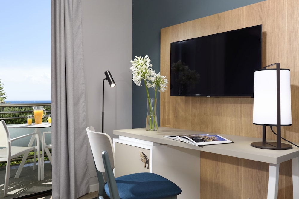 Premium Double Room In Hotel - Photo 2
