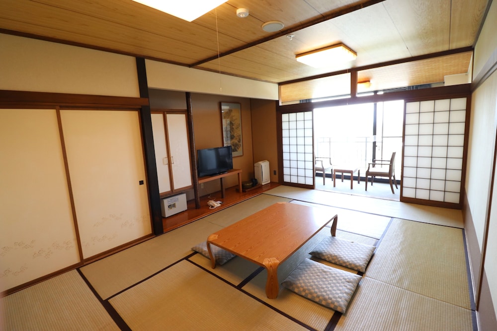 Japanese Style Room, 12 tatami mats photo 2