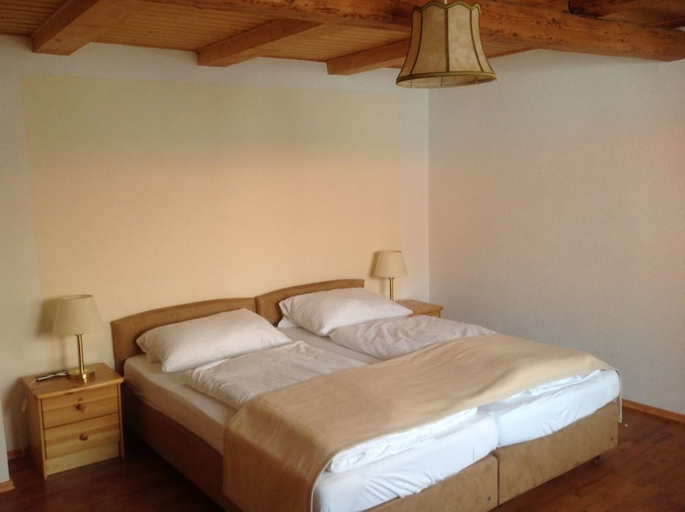 Double Room - Photo 8