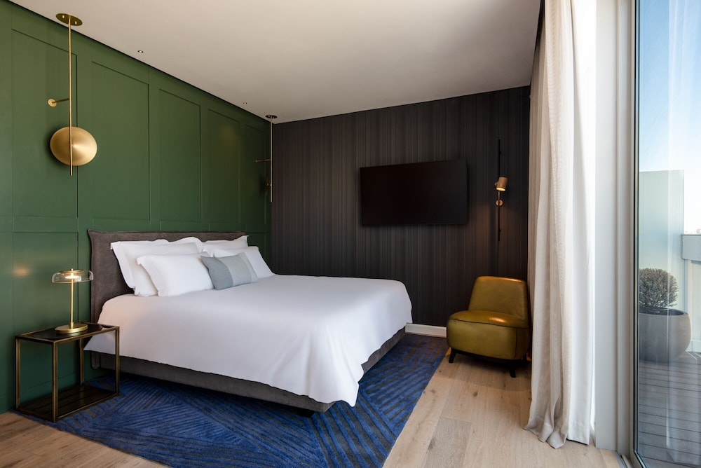 Superior Double Room, Executive Level