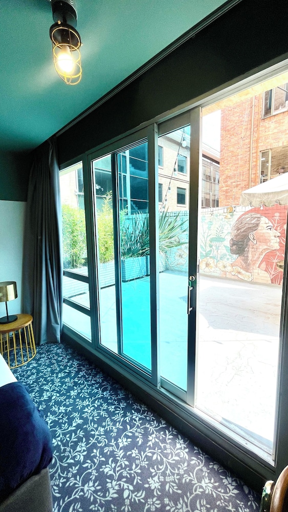 Premium Double Room photo 3