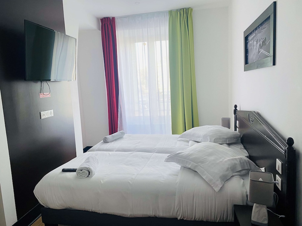 Standard Room, 2 Twin Beds