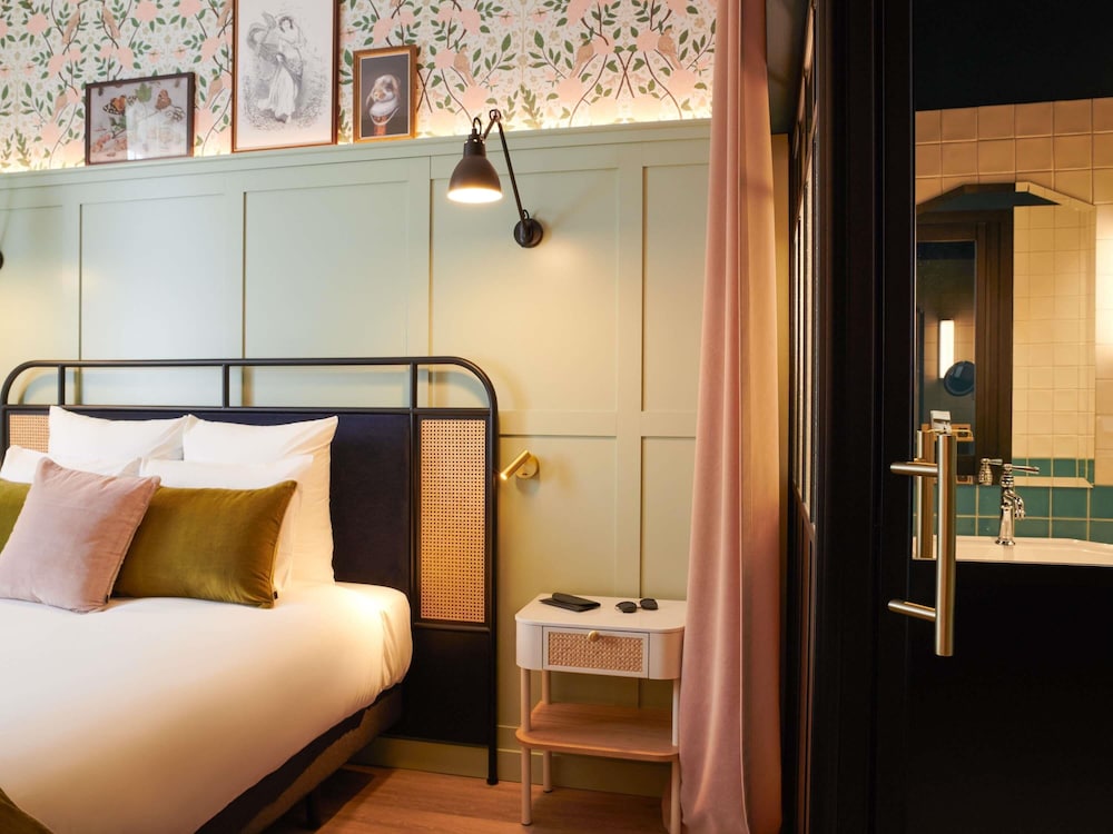 Classic Room, 2 Twin Beds - Photo 2