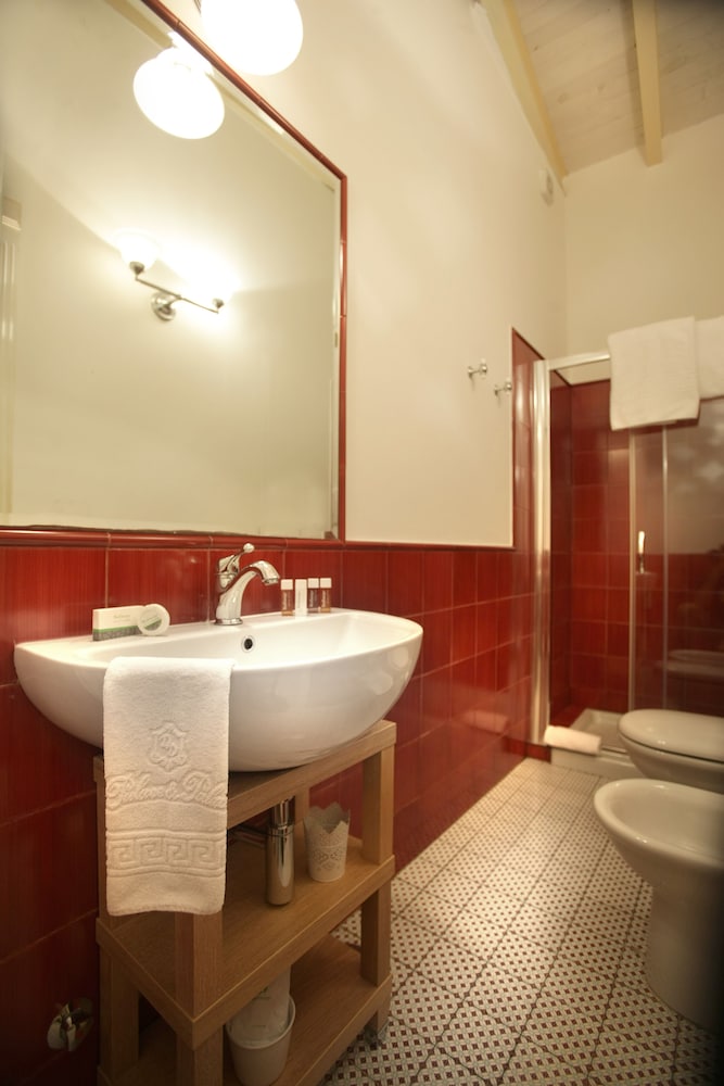 Superior Room - Photo 8