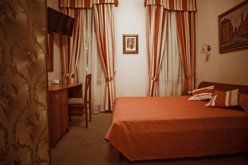 Standard Twin Room photo 2