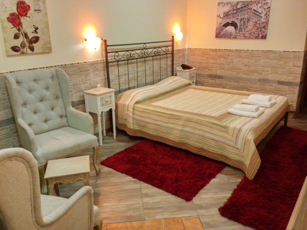 Double Room, Fireplace (1 Double or 2 Single beds) photo 2