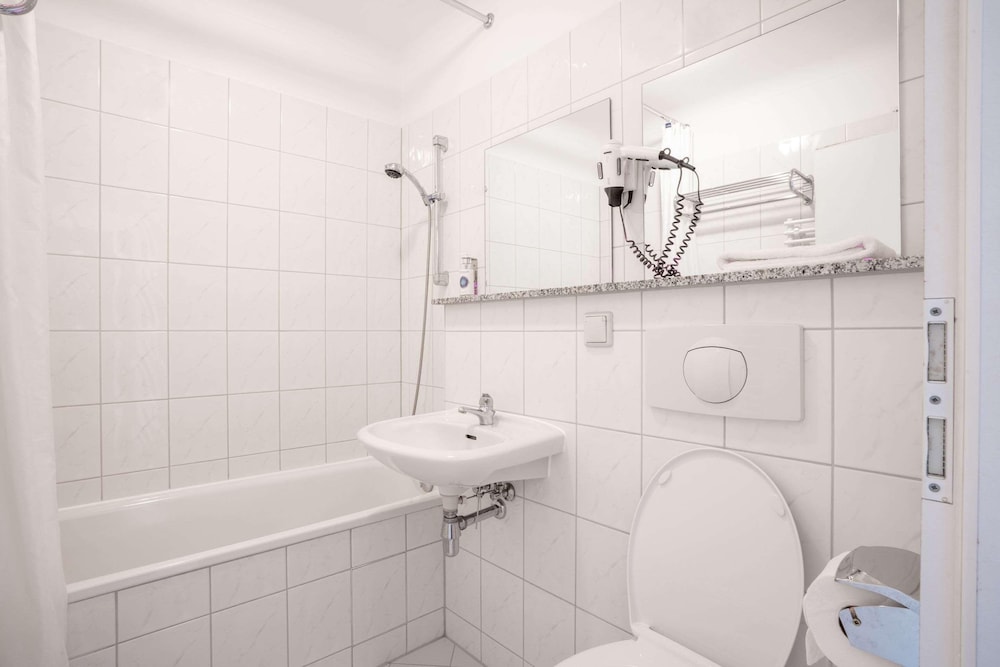 Standard Single Room photo 3