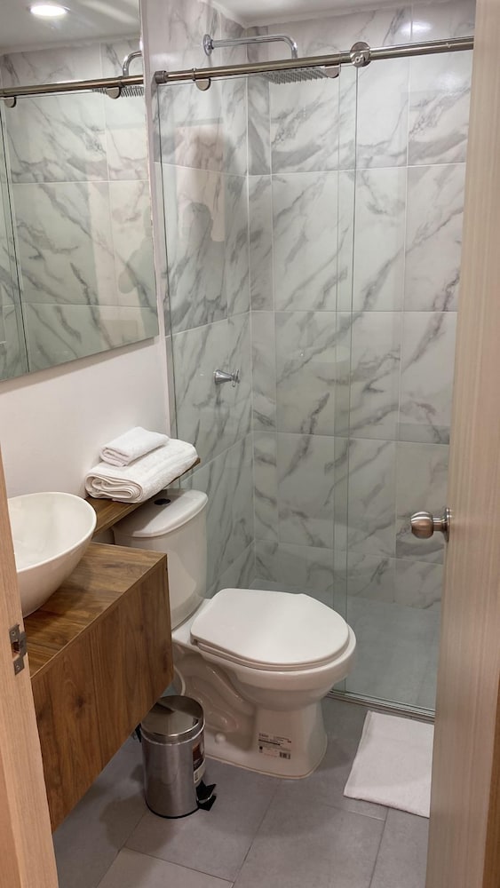 Standard Double Room, 1 Bedroom, Balcony, City View photo 3