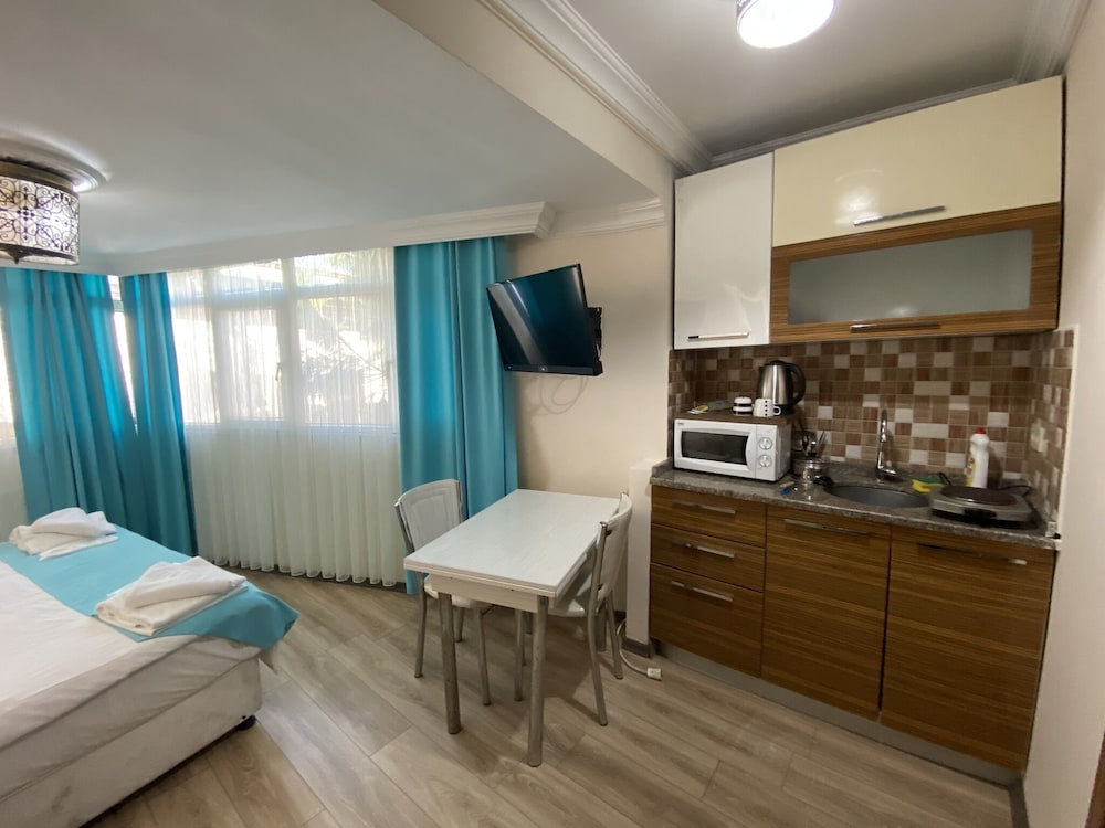 Economy Apartment photo 1
