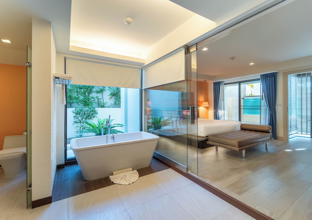 Pool Villa Beachfront - Photo 2
