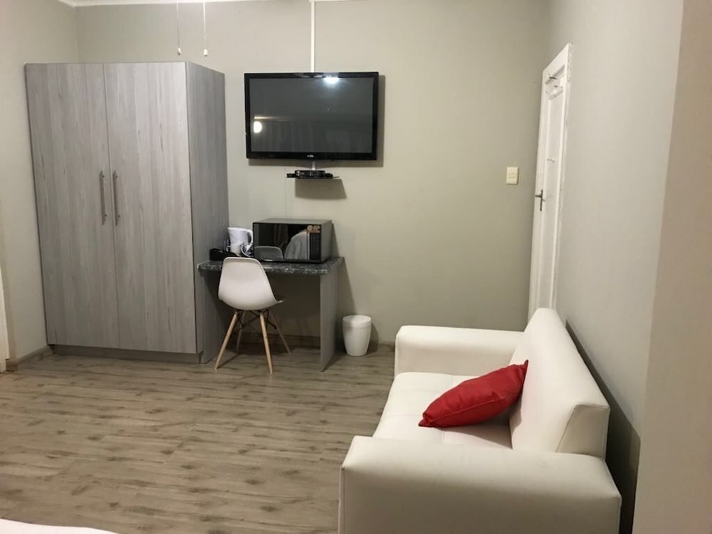 Deluxe Double Room photo 3