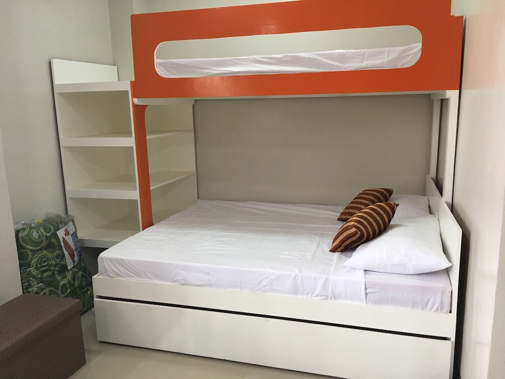 Junior Studio, Multiple Beds