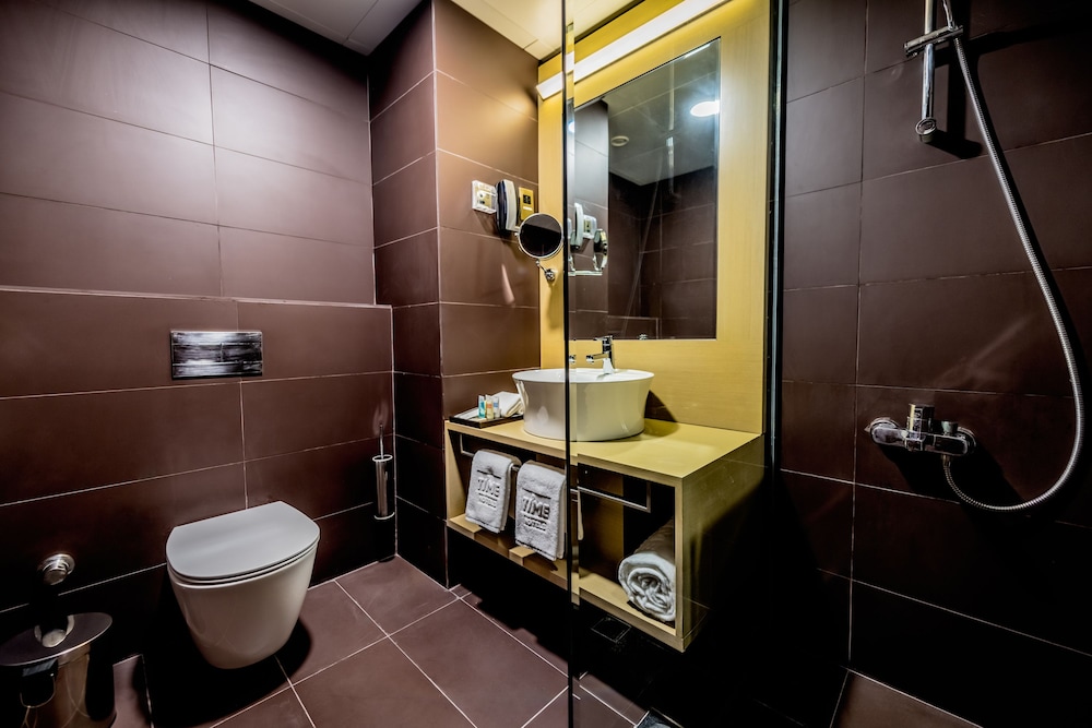 Deluxe Twin Room photo 2