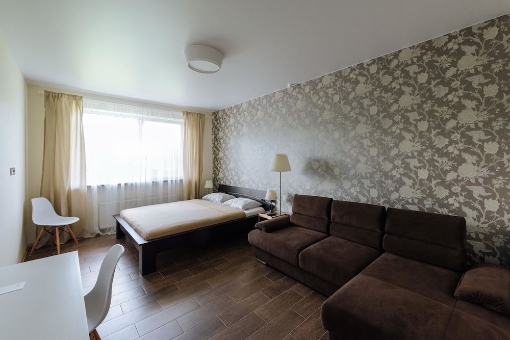 Family Room photo 1