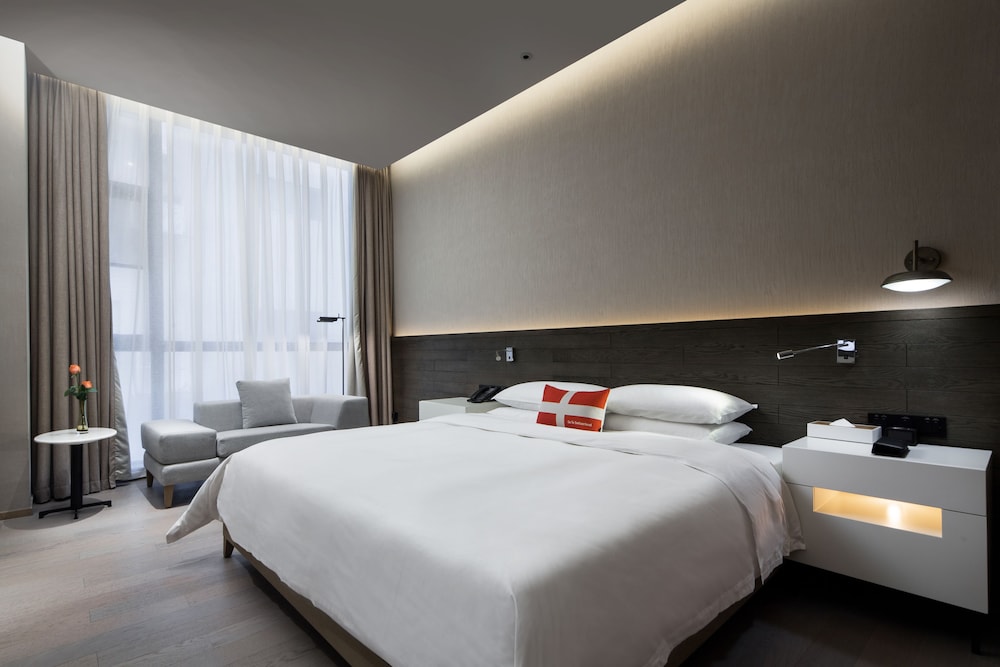 Premier Suite Room