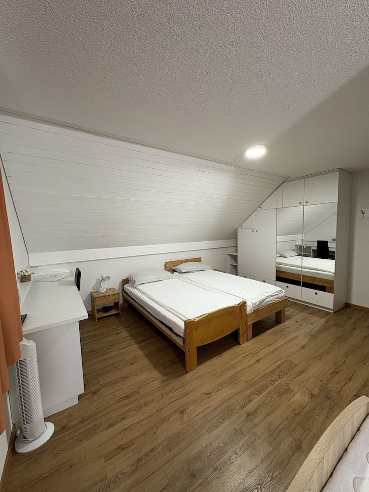 Deluxe Triple Room photo 3