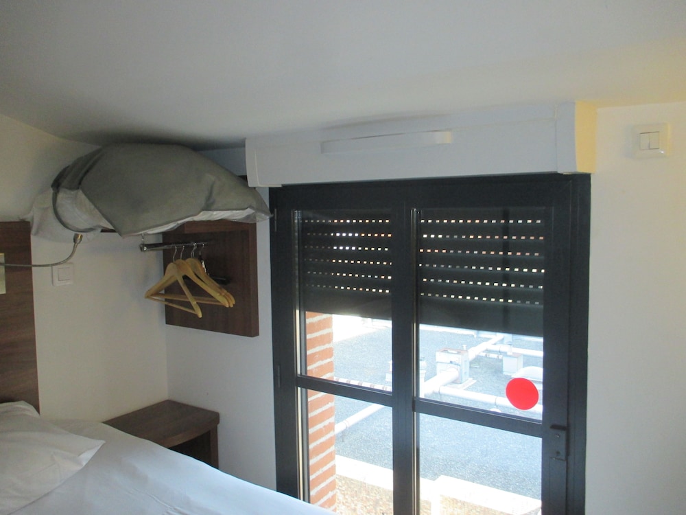 Standard Double Room photo 2