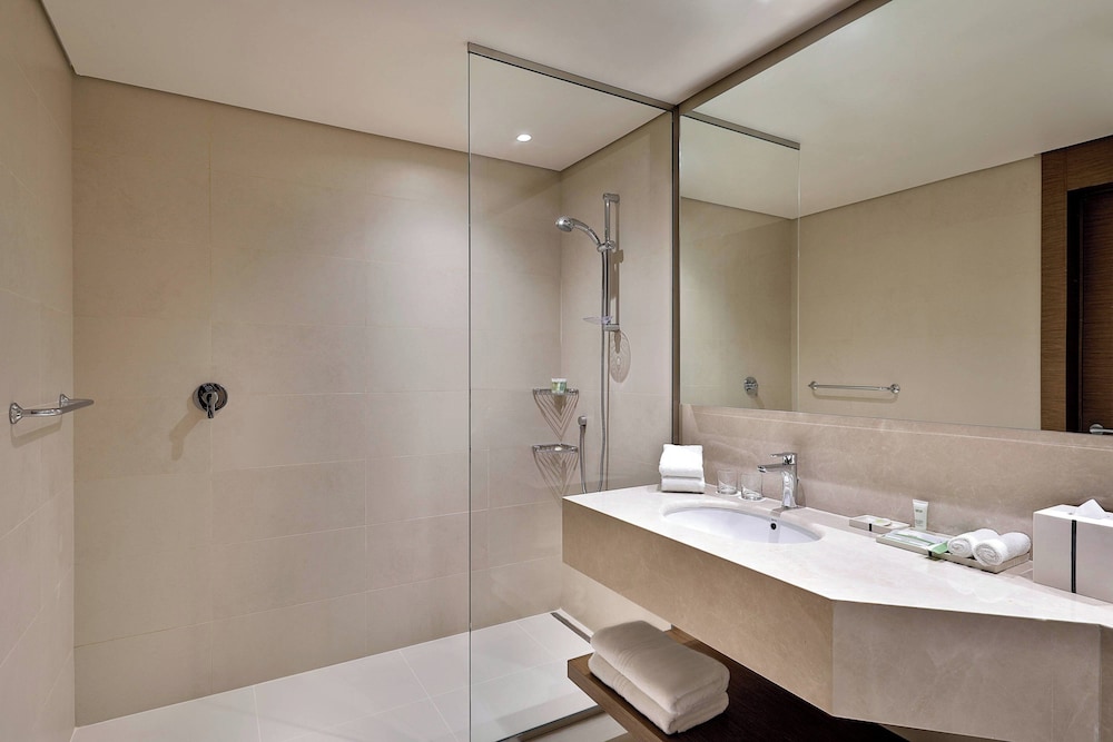 Superior Room, 2 Twin Beds, City View - Photo 6