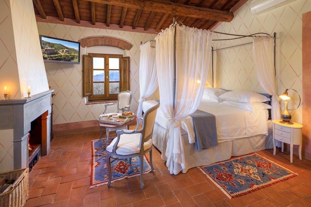 Studio Suite (I Tigli)