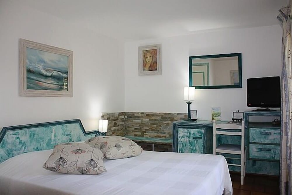 Triple Room (11)