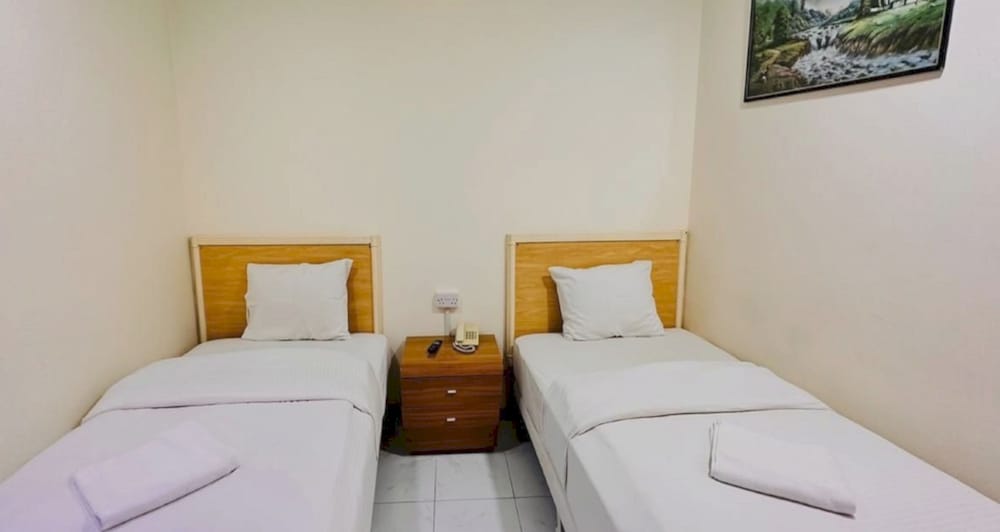 Standard Twin Room photo 3